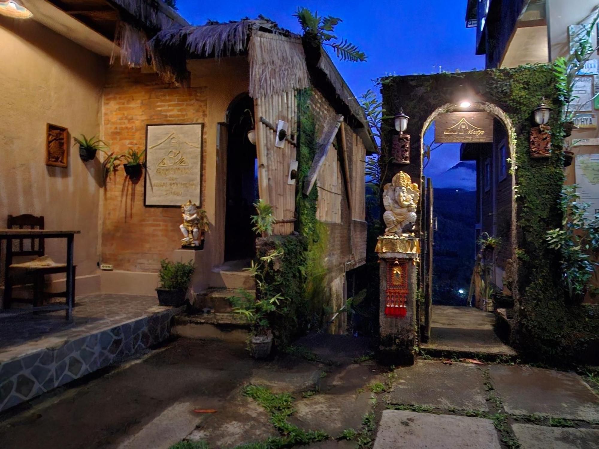 Umah De Madya&Rooftop De Madya Munduk Kamer foto